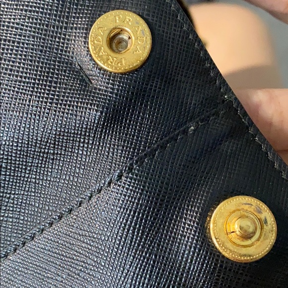 SOLD Prada bicolor medium double zip lux bag - Picture 8 of 9